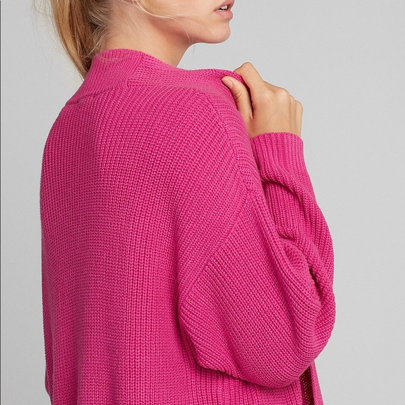 LAST ONE! Express Oversized Cardigan Sweater - Picture 8 of 8